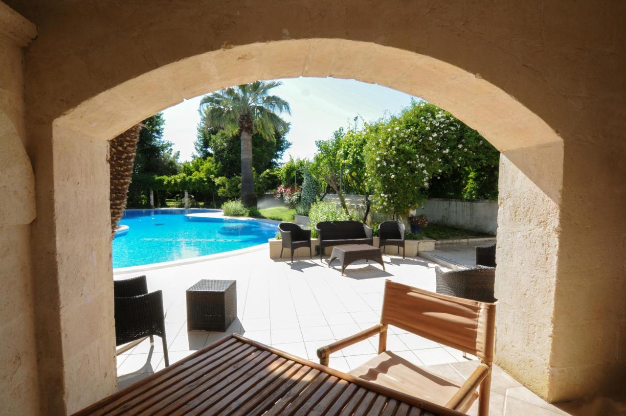 Masseria La Brunetta Massafra Buitenkant foto