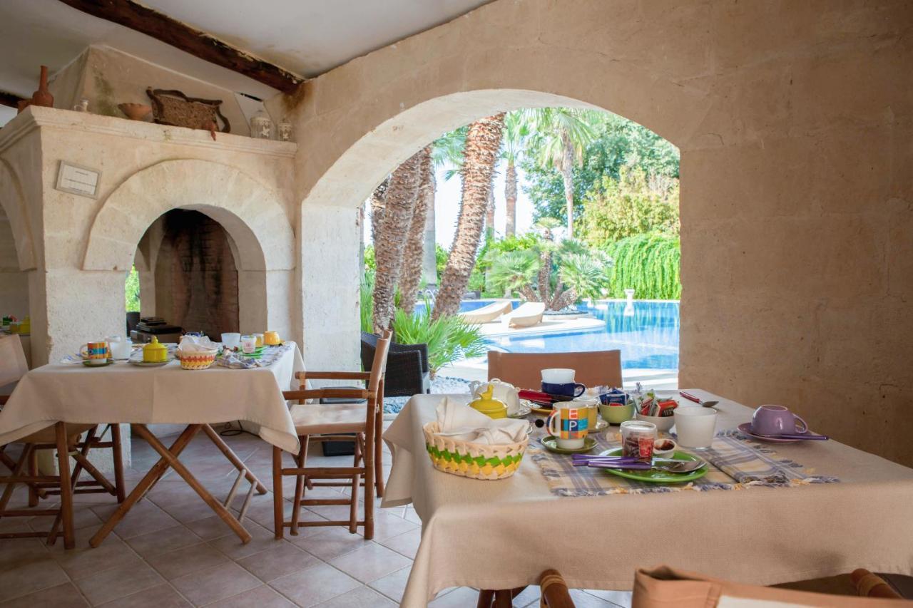 Masseria La Brunetta Massafra Buitenkant foto